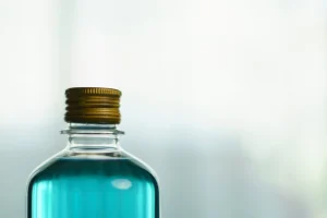 Alcohol isopropílico: qué es y usos en limpieza y aromas fenpal